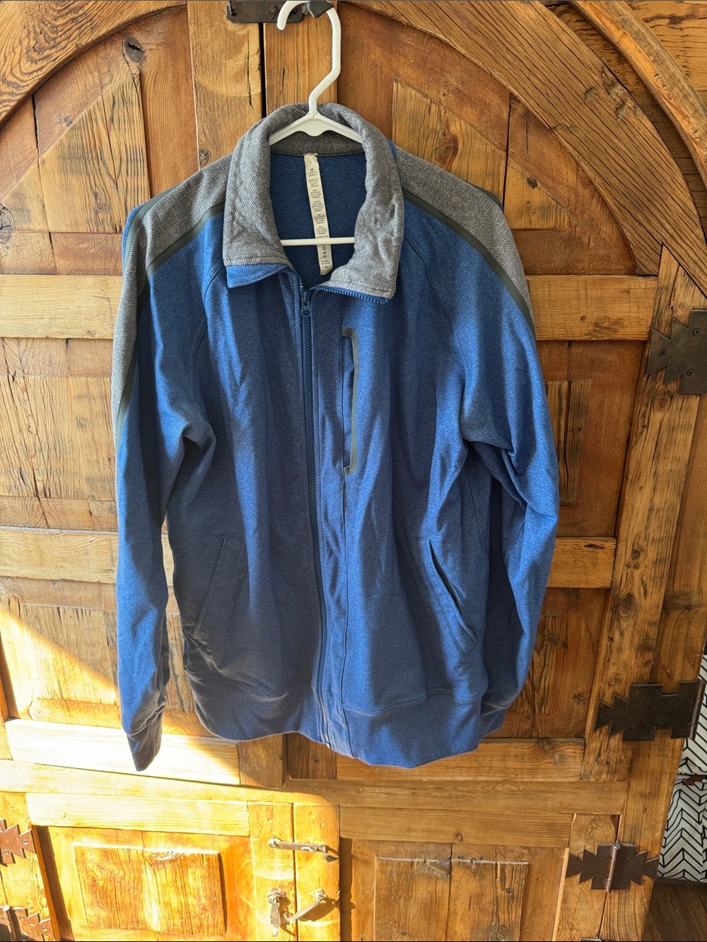 Men's Blue Full-Zip Performance Lululemon jacket